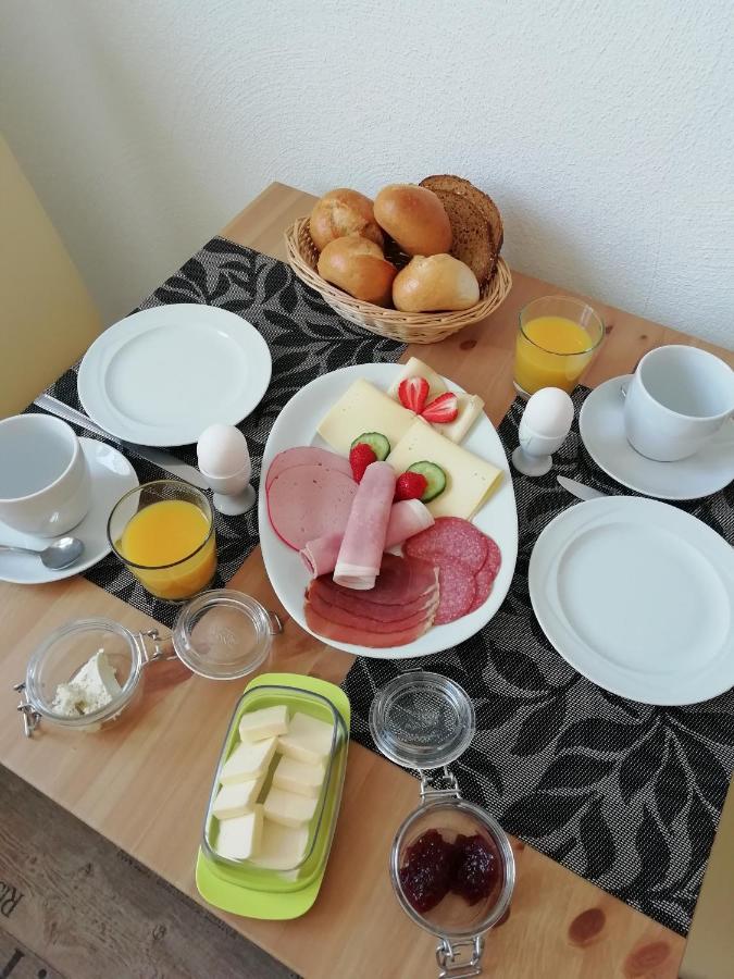 Ferienwohnung Landquartier Schweppenhausen エクステリア 写真